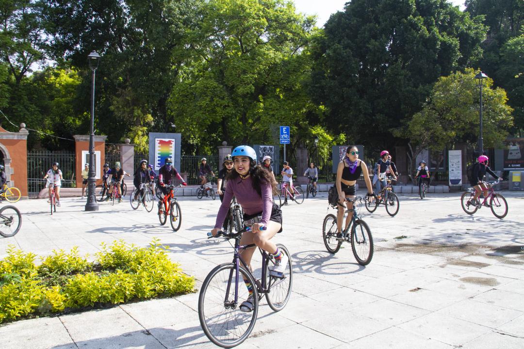 Se apoderan mujeres de las calles de Querétaro
