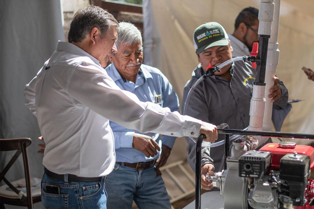 El Marqués entrega subsidios a agricultores en 12 localidades