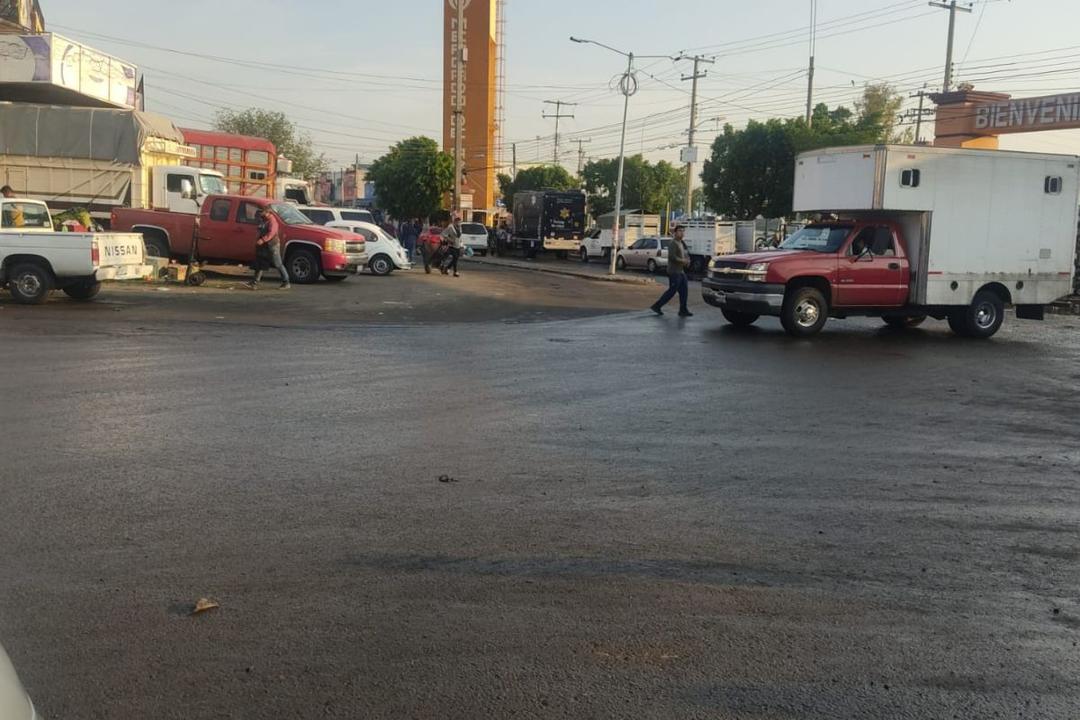 Realizan operativo antiambulantaje en Central de Abastos de Querétaro