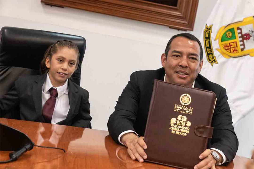 Reciben Declaratoria del 12º Parlamento de las Niñas y Niños de México