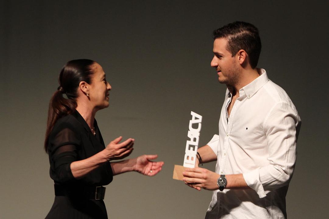 Ibérica Contemporánea realiza homenaje a «El Pollo» Torreslanda