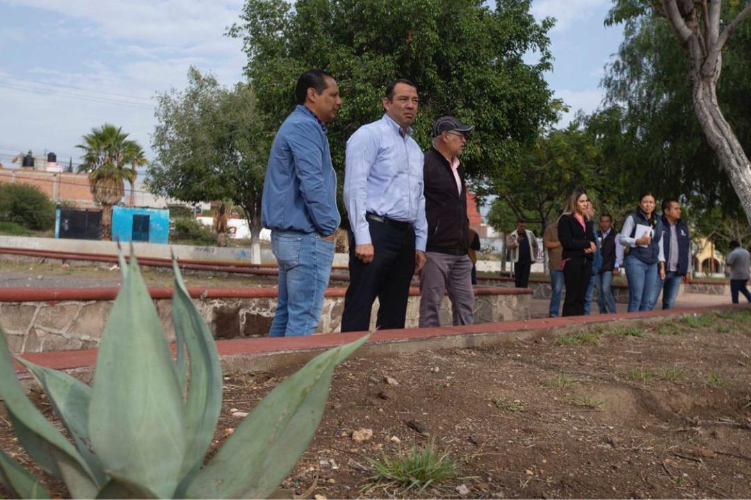 Roberto Cabrera supervisa limpieza y mantenimiento en zona oriente