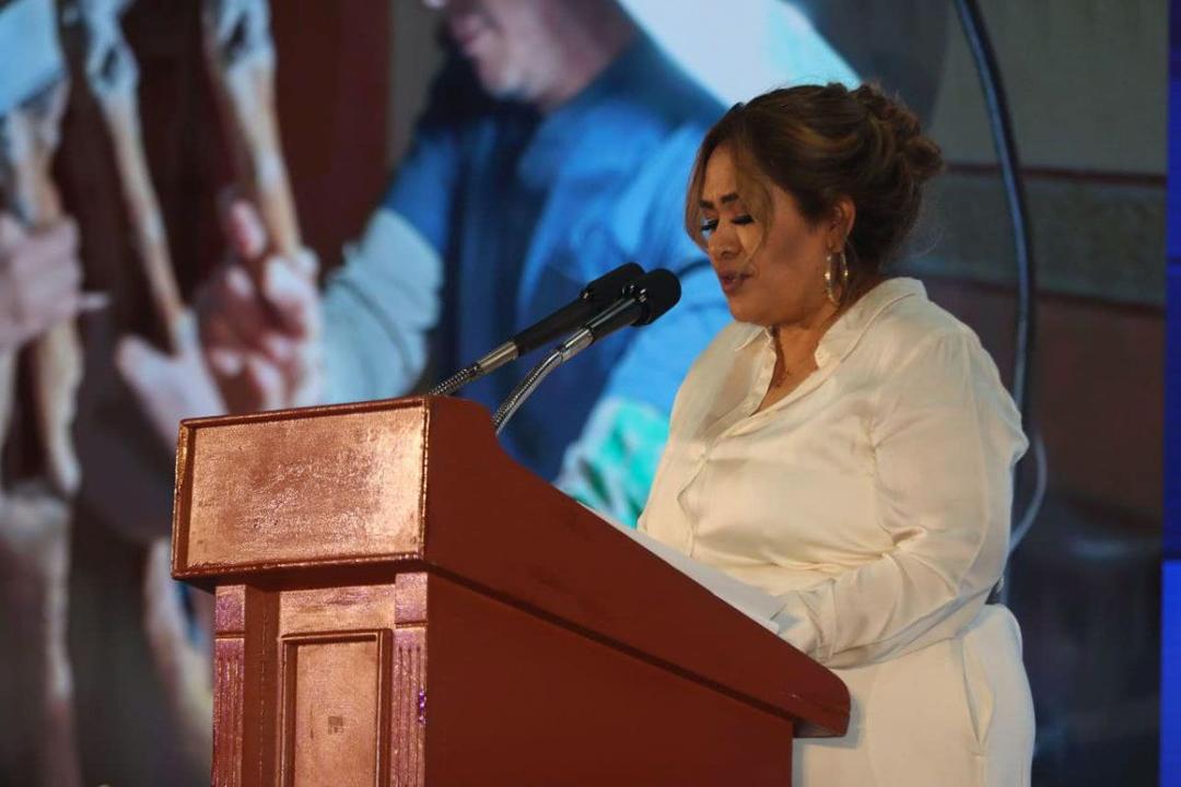 Lupita Alcántara presenta segundo informe de gobierno