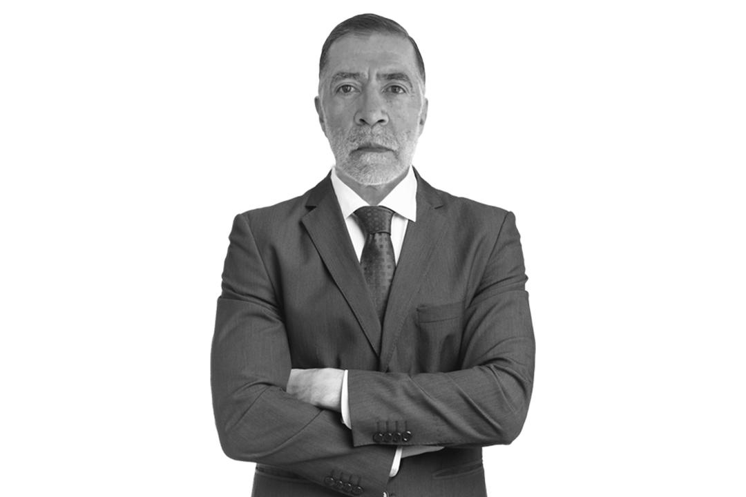 El juego de las sillas: René Delgado