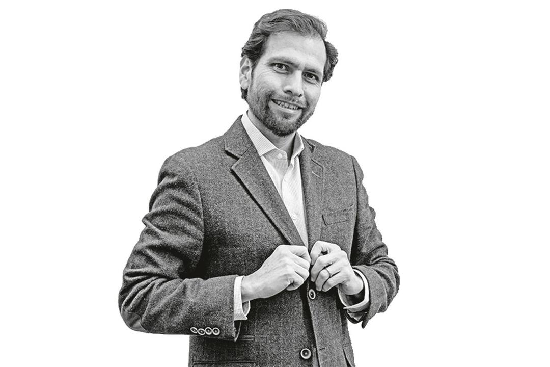 Agua contaminada, precio y valor: Seth Pérez