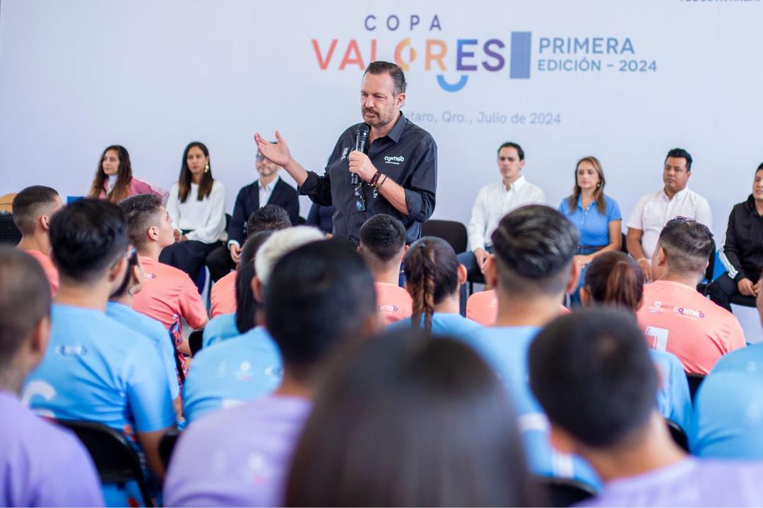 Mauricio Kuri inaugura la ‘Copa Valores’