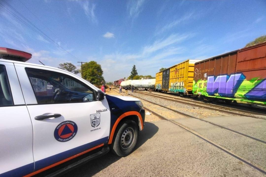 Se descarrila tren en San Juan del Río