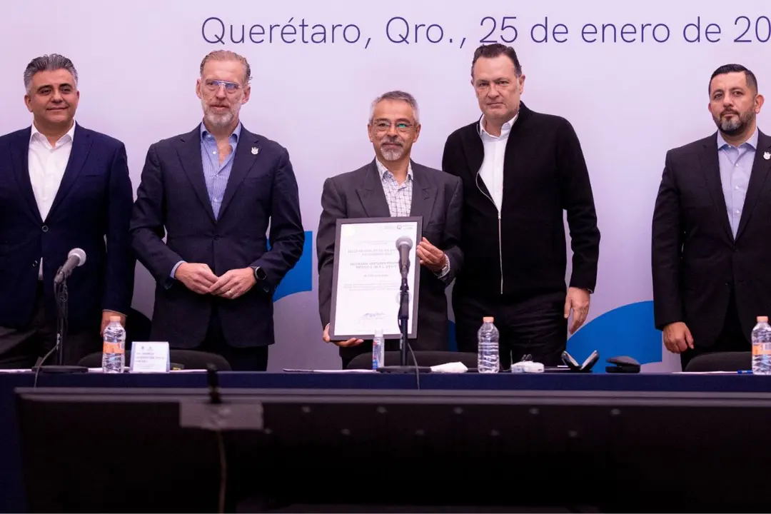 Mauricio Kuri llama a trabajar en equipo para enfrentar el cambio climático