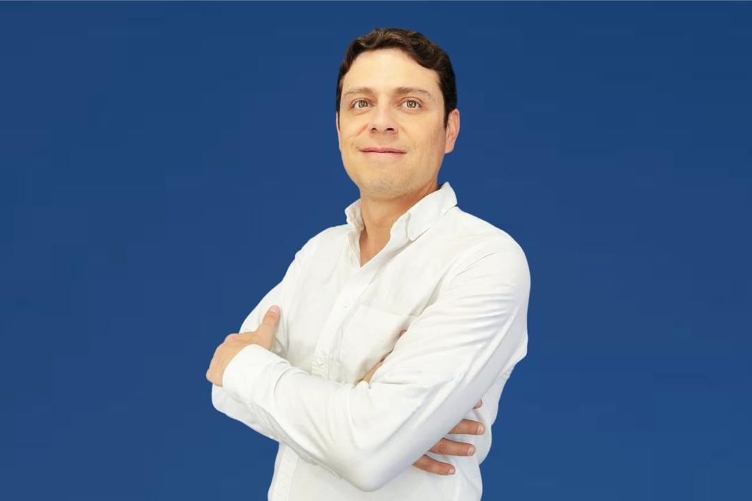 ¿Quién es Yamil Olivier Ceja?