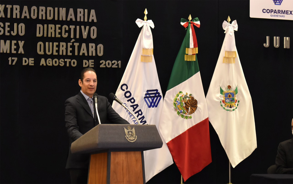 Francisco Domínguez fue invitado por Coparmex Querétaro a participar en su sesión extraordinaria. ESPECIAL