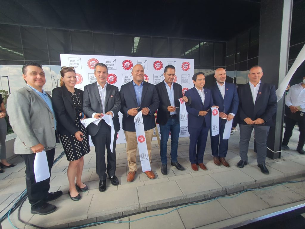 Inaugura Pizza Hut planta en Querétaro con 7.5 mdd en inversión
