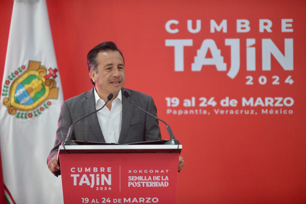 El titular de la Secretaría de Turismo, Iván Francisco Martínez Olvera, dijo que esperan llenos totales en las más de mil 200 actividades de la Cumbre Tajín