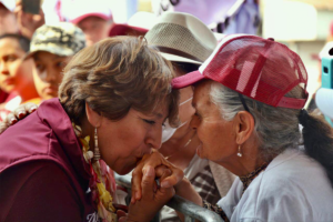 Sigue los pasos de la Gobernadora del Estado de México, Delfina Gómez Álvarez, a través del monitor de Promesas de Campaña

