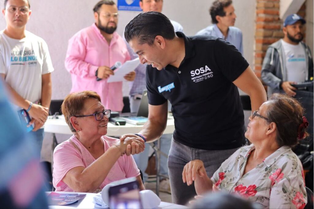 Roberto Sosa promete legislar a favor de personas con discapacidad