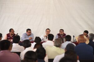 Representantes de la Secretaría de Movilidad del Estado de México y líderes de organizaciones del Valle de Toluca sostuvieron mesa de trabajo