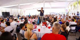 Más de mil 800 personas asistieron al evento en el Rancho El Pitayo, donde el candidato presentó sus propuestas políticas